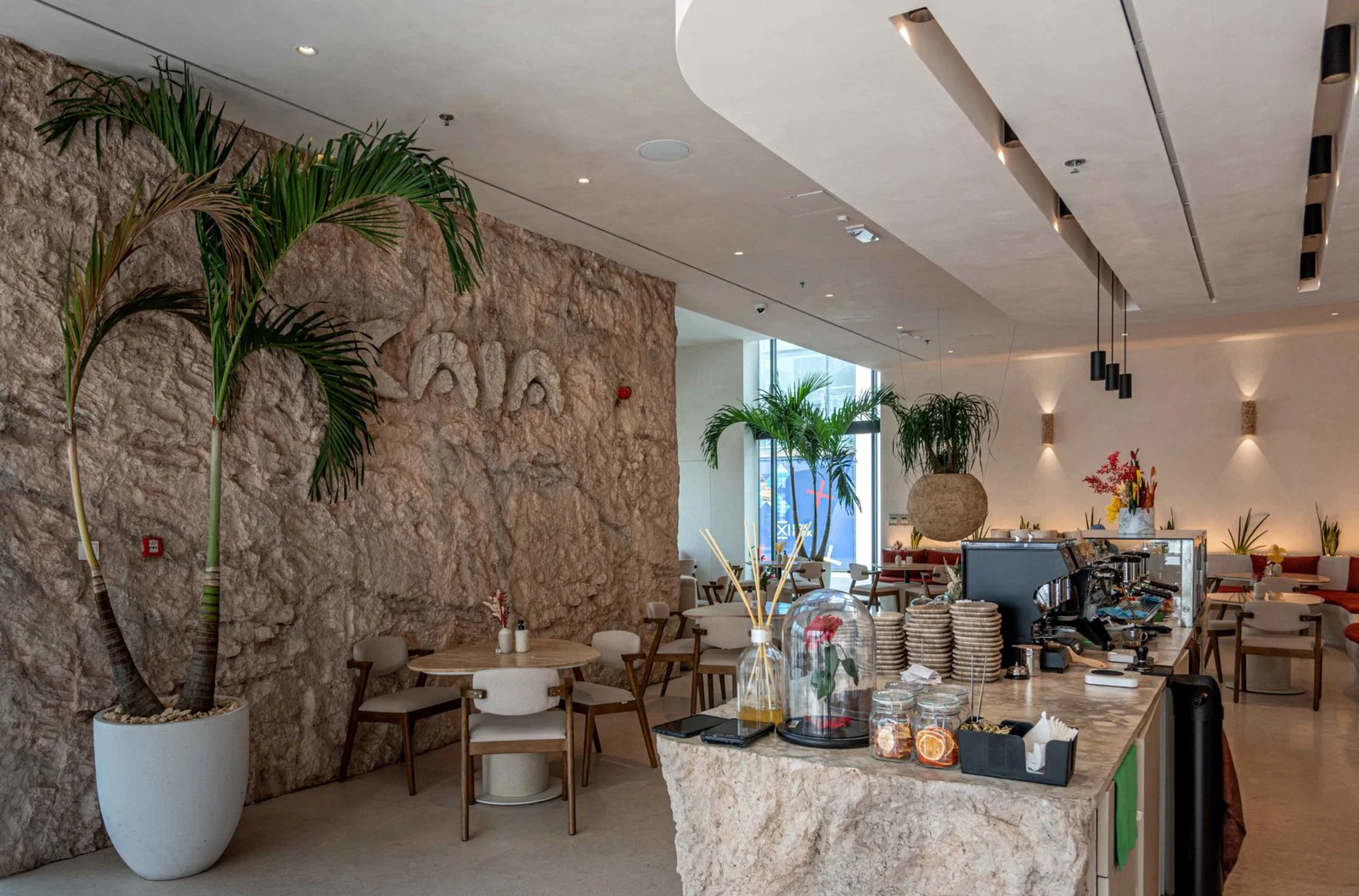 Caia Cafe, Dubai